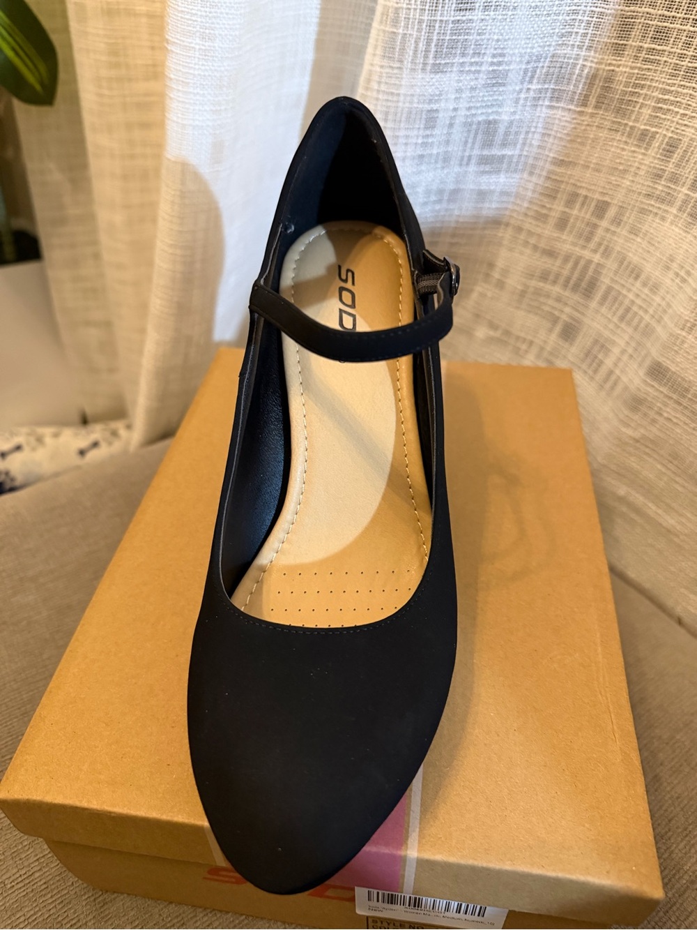 NWOT Soda Black Round-Toe Mary Jane Pumps with Ankle Strap - Picture 6 of 8